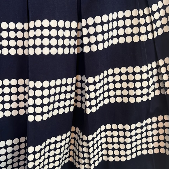 Navy and White polka dot Talbots A-Line skirt 8P - Picture 2 of 3